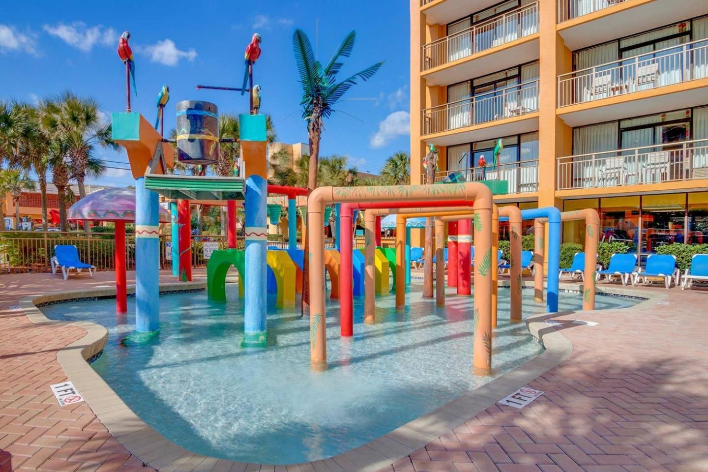 Oversized Ocean View Queen Suite With Beautiful Fireplace And Accents - Sleeps 4 Guests! Myrtle Beach Phòng bức ảnh