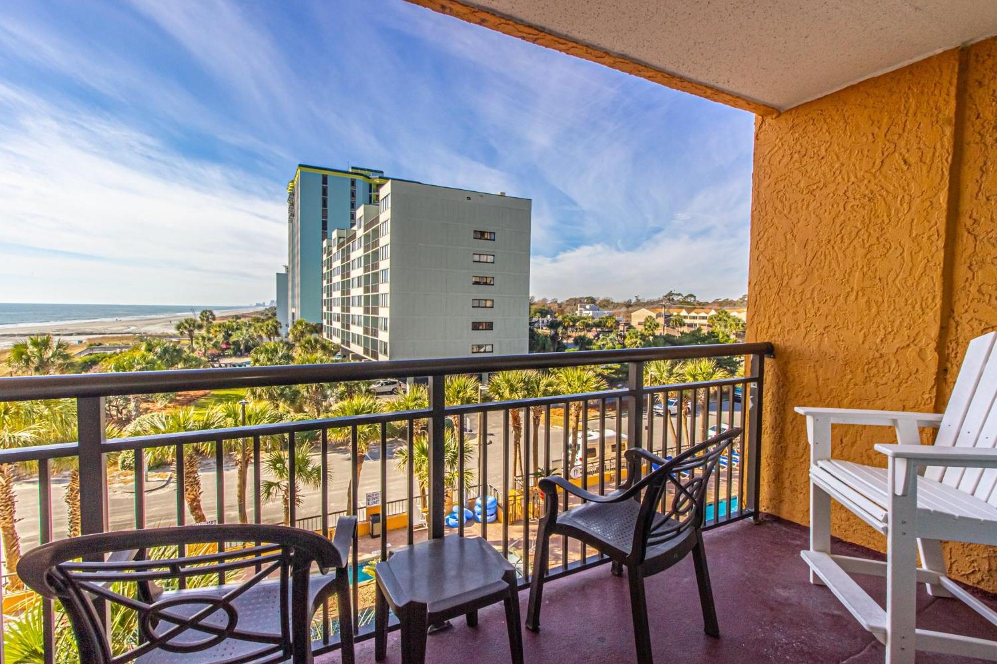 Oversized Ocean View Queen Suite With Beautiful Fireplace And Accents - Sleeps 4 Guests! Myrtle Beach Phòng bức ảnh